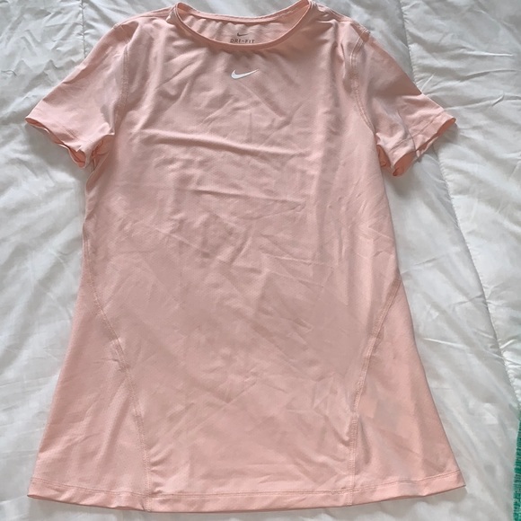 Nike Dri-fit shirt - Picture 1 of 3